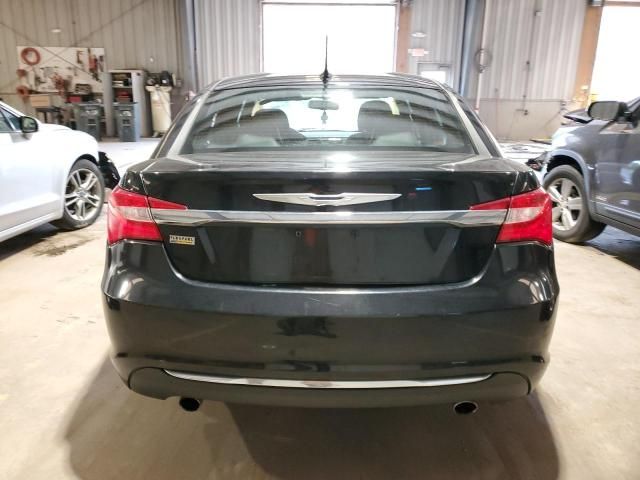 2014 Chrysler 200 Limited