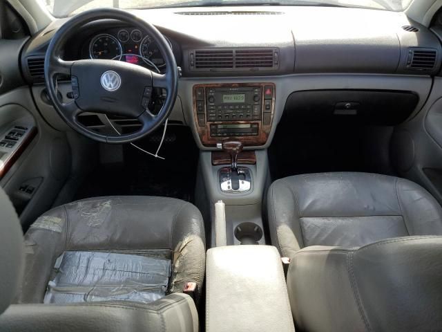 2004 Volkswagen Passat GLX 4MOTION