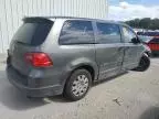 2010 Volkswagen Routan S