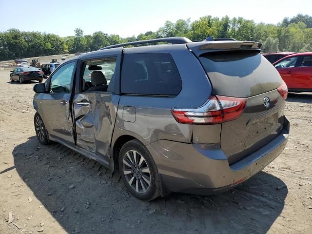 2019 Toyota Sienna XLE