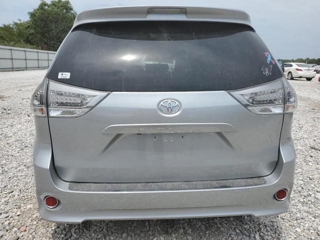 2012 Toyota Sienna Sport