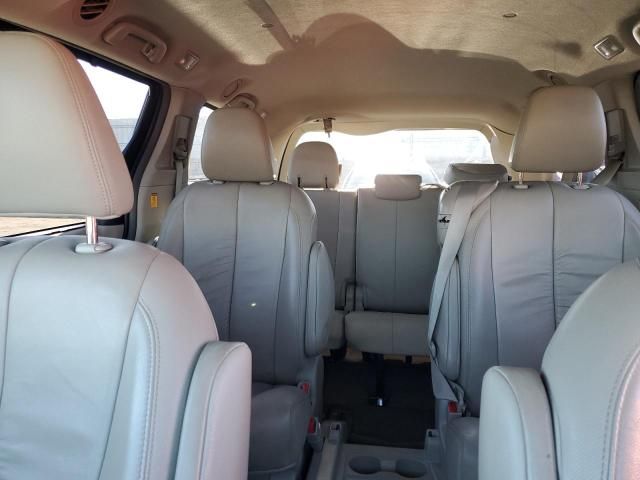 2012 Toyota Sienna XLE