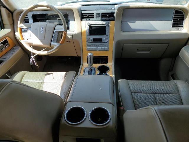 2009 Lincoln Navigator L