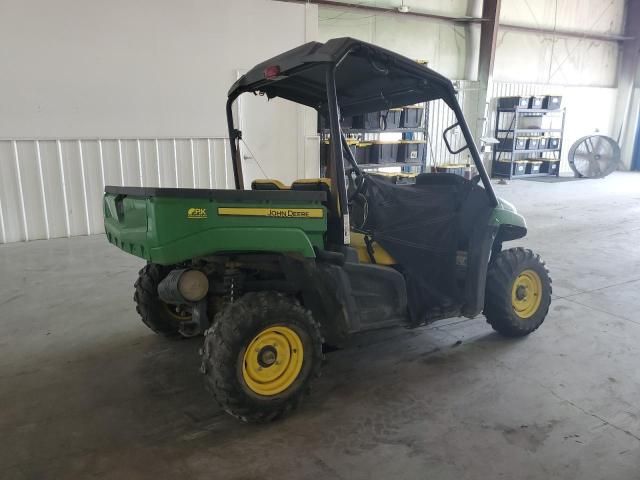 2020 John Deere XUV590E