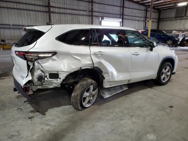 2022 Toyota Highlander L