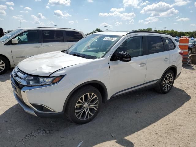 2016 Mitsubishi Outlander SE