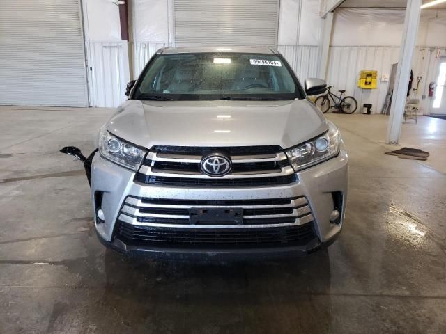 2017 Toyota Highlander Limited