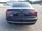 2017 Volkswagen Passat R-Line