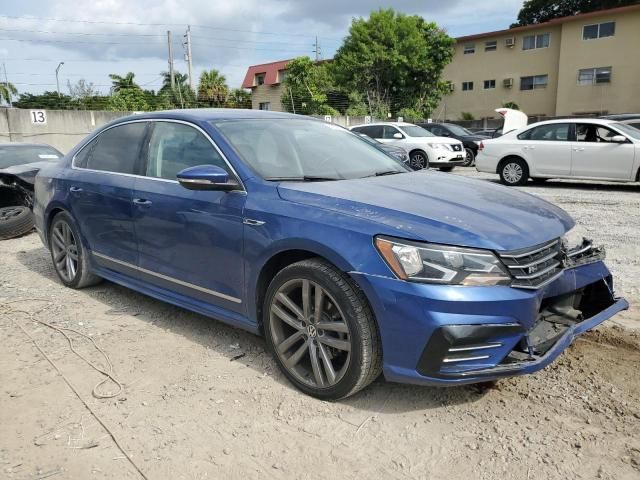 2017 Volkswagen Passat R-Line