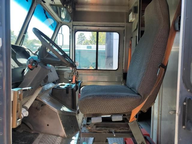 2020 Freightliner Chassis M Line WALK-IN Van