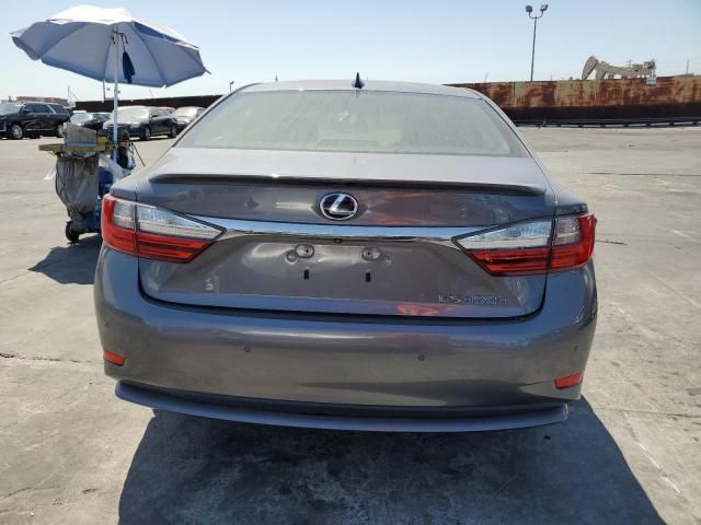 2016 Lexus ES 300H