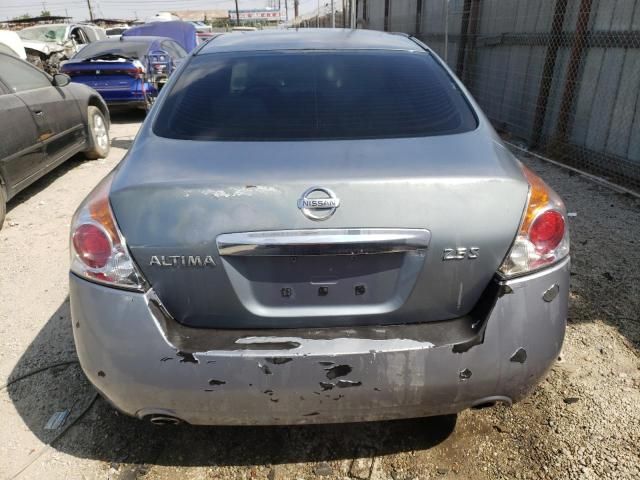 2010 Nissan Altima Base