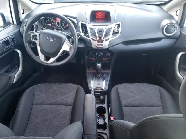 2013 Ford Fiesta SE