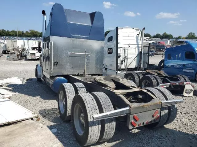 1996 Peterbilt 379