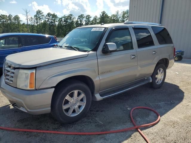 2004 Cadillac Escalade Luxury