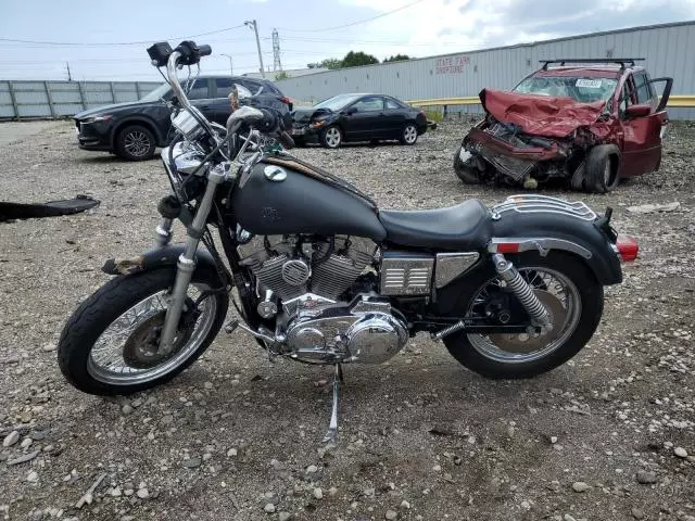 1993 Harley-Davidson XLH883 Deluxe