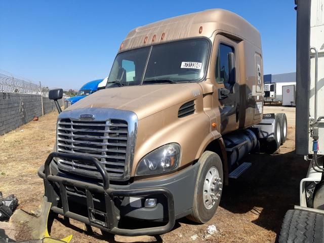 2018 Freightliner Cascadia 113