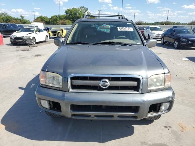 2004 Nissan Pathfinder LE