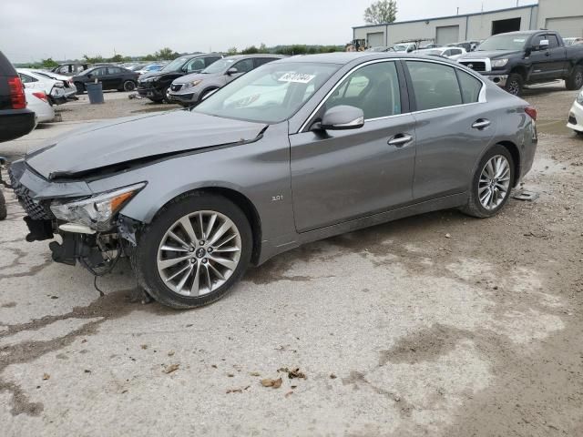 2018 Infiniti Q50 Luxe