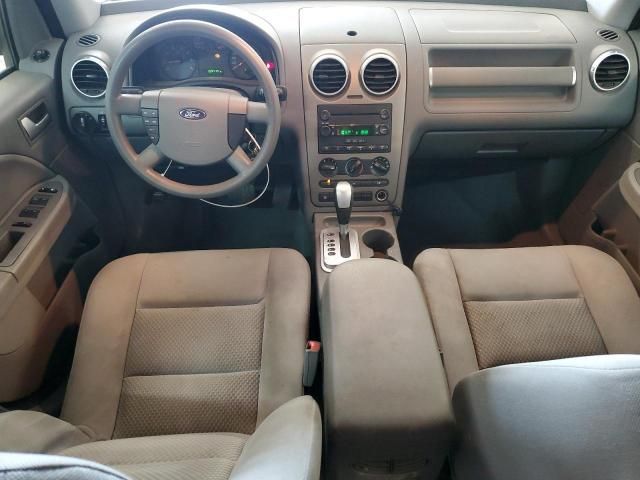 2006 Ford Freestyle SE