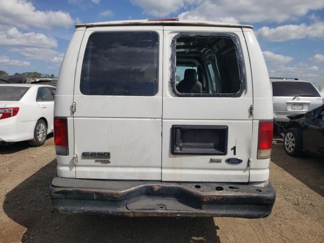 2013 Ford Econoline E250 Van