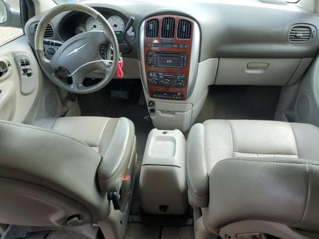 2007 Chrysler Town & Country Touring