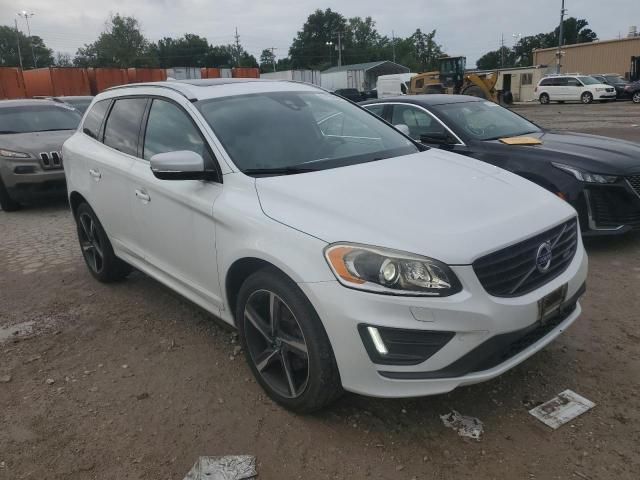 2015 Volvo XC60 T6 R-DESIGN Premier