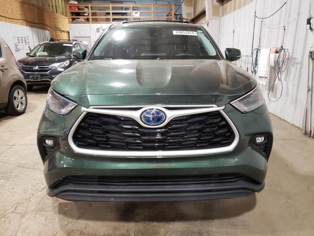 2023 Toyota Highlander Hybrid LE