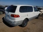 2000 Toyota Sienna CE