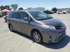 2019 Toyota Sienna XLE