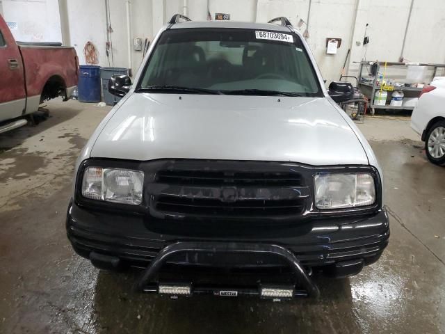 2003 Chevrolet Tracker