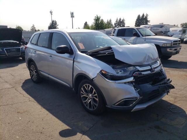 2016 Mitsubishi Outlander SE