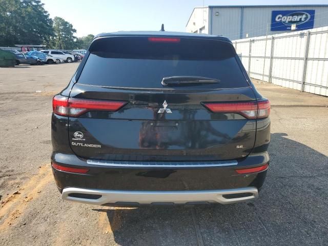 2022 Mitsubishi Outlander SE