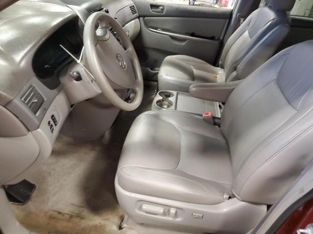 2007 Toyota Sienna CE