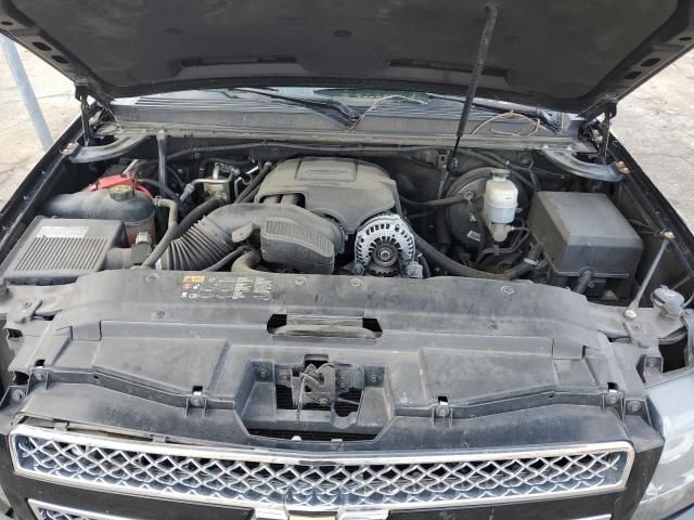 2013 Chevrolet Suburban C1500 LTZ