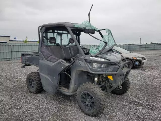 2022 Can-Am Defender XT HD10