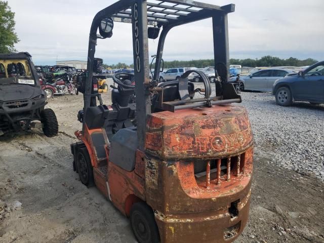 2005 Toyota Forklift