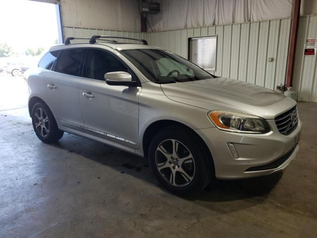 2015 Volvo XC60 T6 Platinum