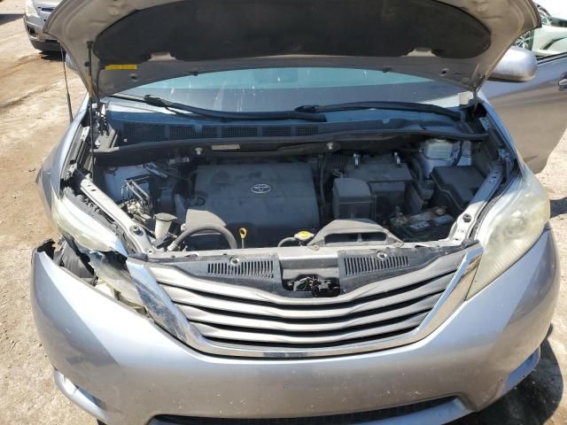 2012 Toyota Sienna XLE