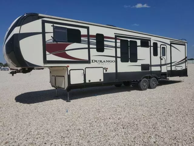 2016 Dura 5th Wheel