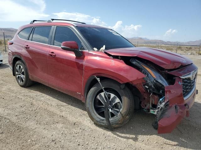 2023 Toyota Highlander Hybrid XLE