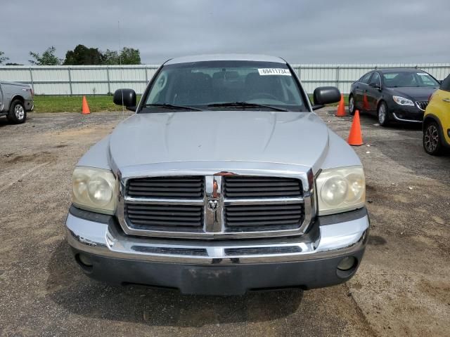 2005 Dodge Dakota Quad SLT