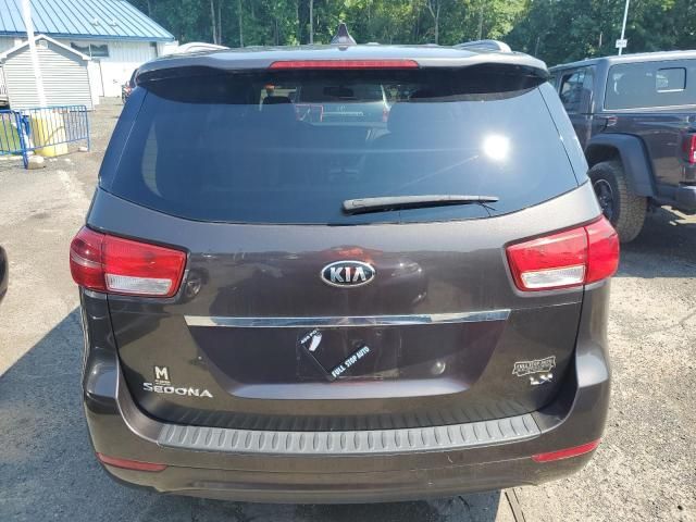 2015 KIA Sedona LX