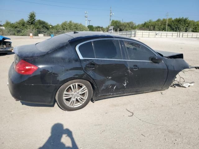 2015 Infiniti Q40