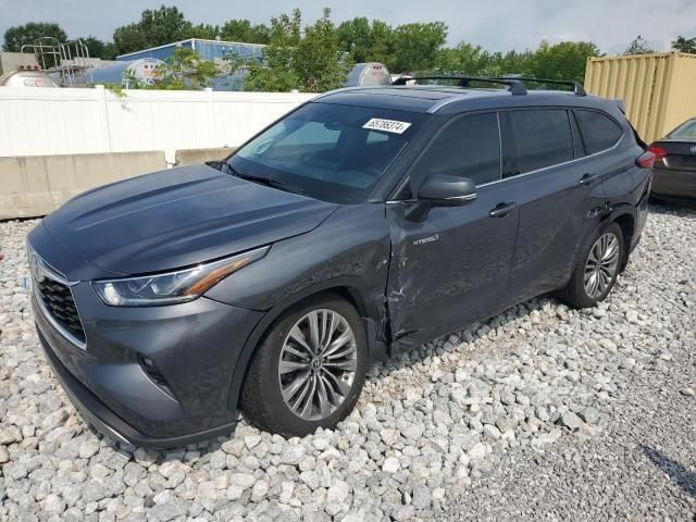 2021 Toyota Highlander Hybrid Platinum