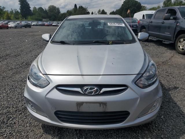 2013 Hyundai Accent GLS