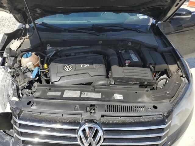 2014 Volkswagen Passat SE