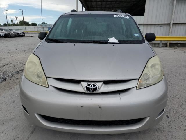 2006 Toyota Sienna CE