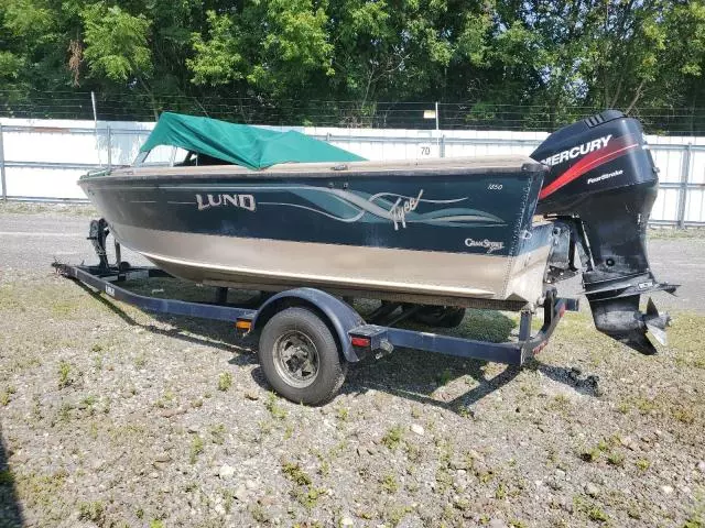 2000 Lund Boat With Trailer