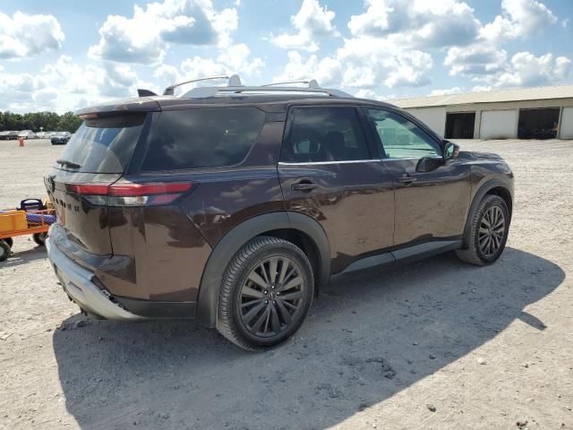 2022 Nissan Pathfinder SL